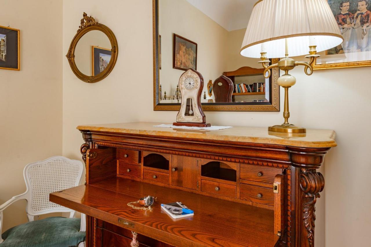 La Casa Di Dante Apartment Палермо Екстериор снимка