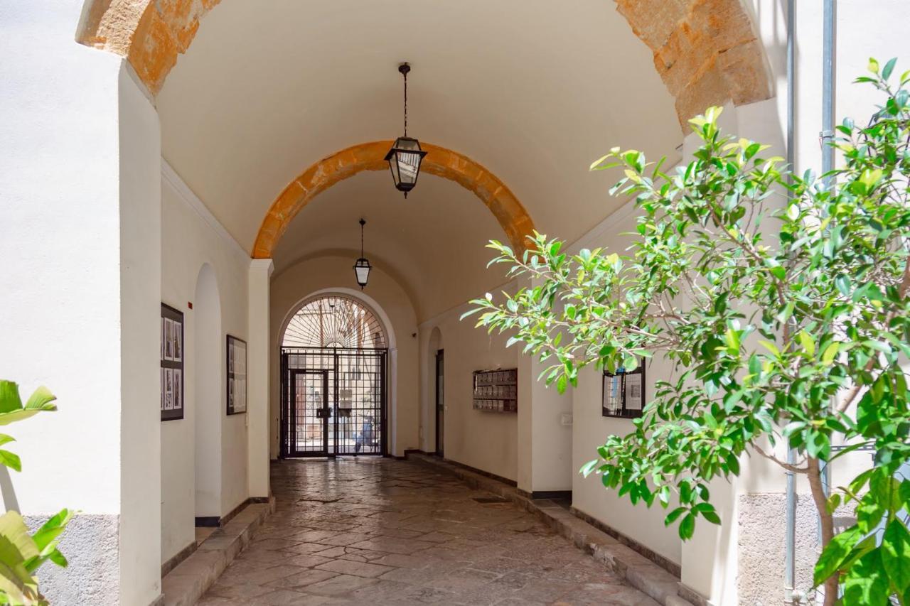 La Casa Di Dante Apartment Палермо Екстериор снимка